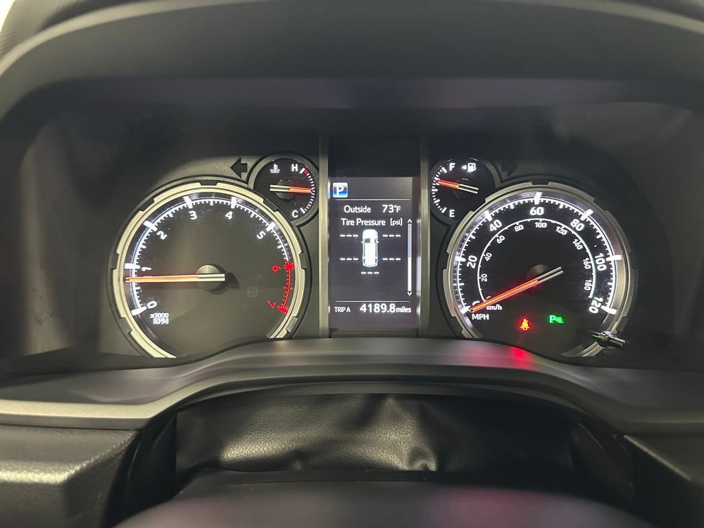 Used 2022 Toyota 4Runner Limited AWD/4WD image 23