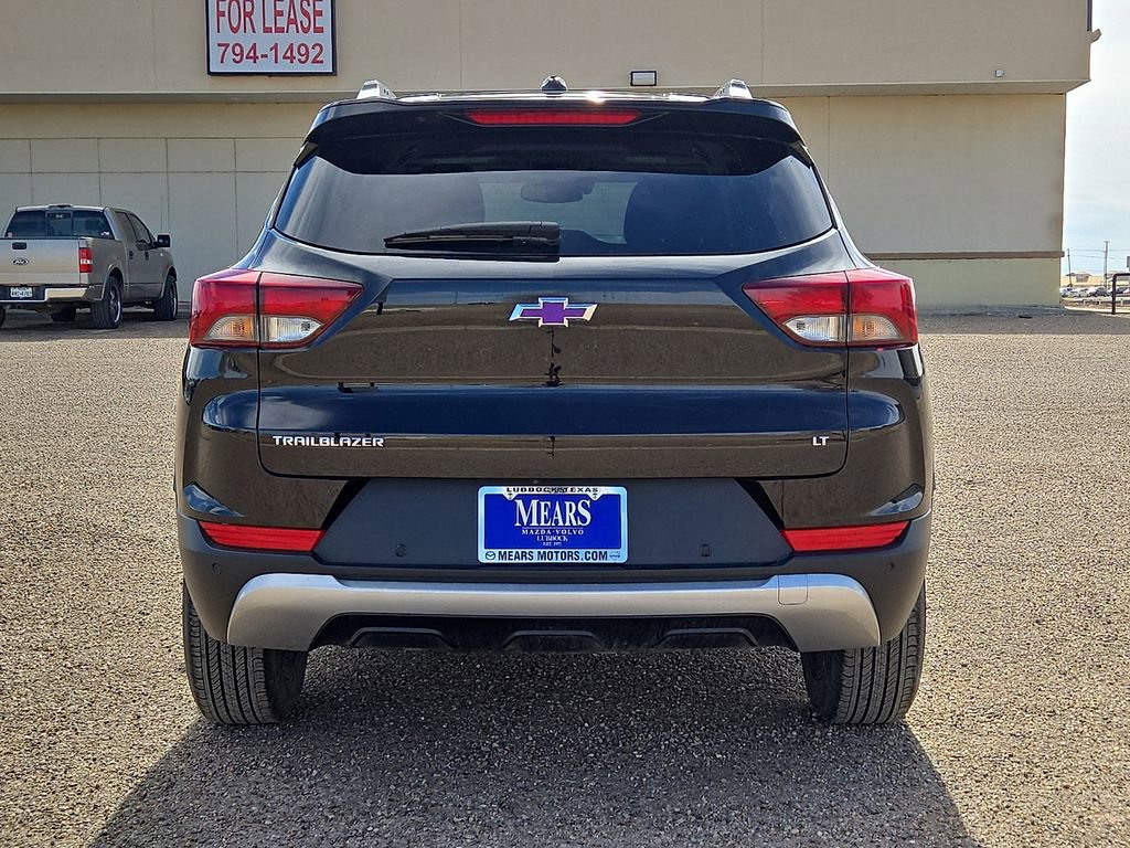 Used 2022 Chevrolet TrailBlazer LT w/ Convenience Package image 4