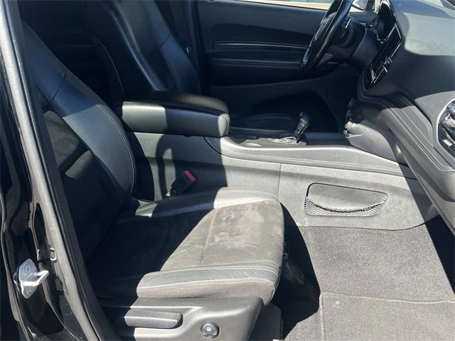 Used 2022 Dodge Durango GT image 11