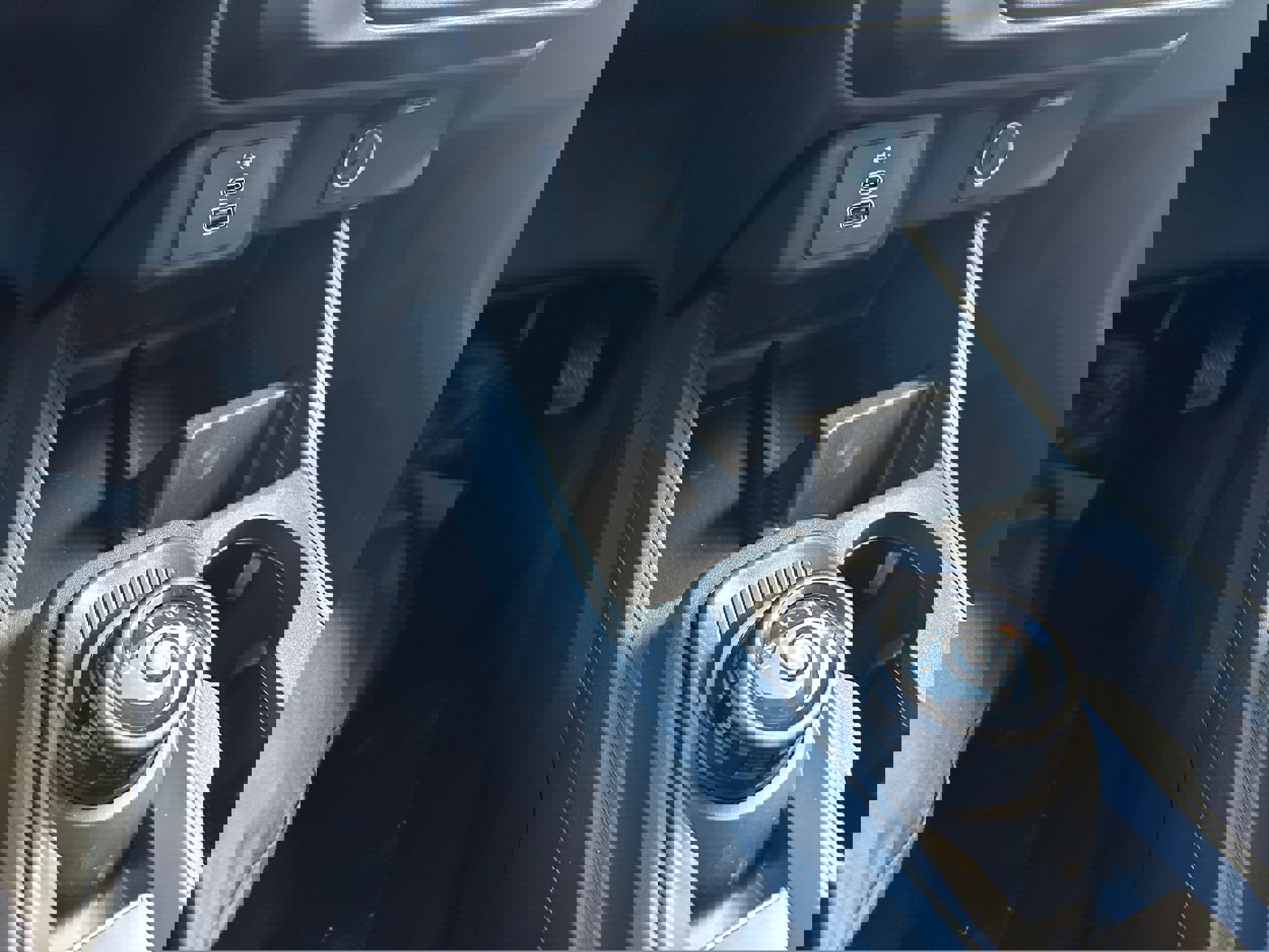 New 2025 Ford Maverick XL w/ Equipment Group 101A image 25