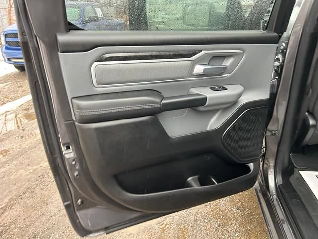 Used 2022 RAM 1500 Big Horn AWD/4WD image 13