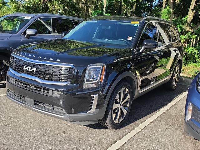 Used 2022 Kia Telluride S FWD image 3