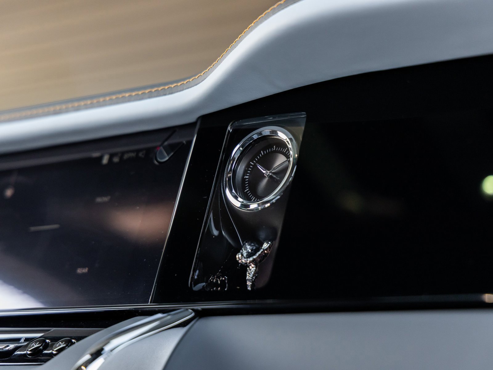 New 2026 Rolls-Royce Cullinan image 35