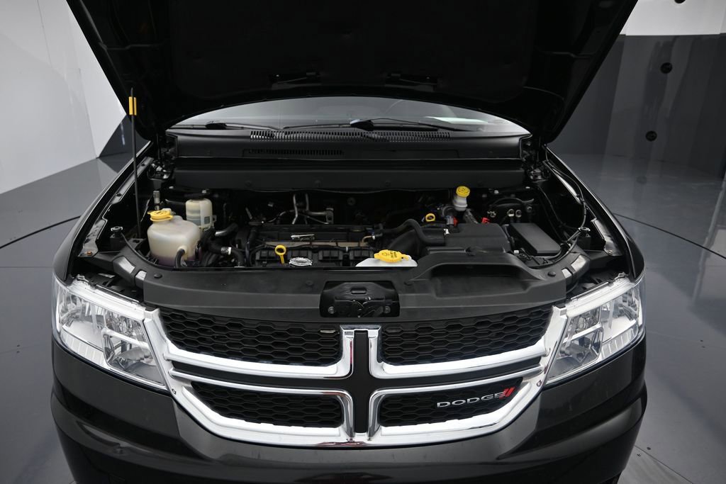 Used 2020 Dodge Journey SE w/ SE Popular Equipment Group FWD image 27