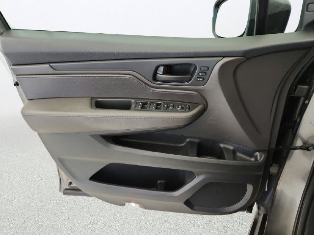 Used 2018 Honda Odyssey EX-L image 21