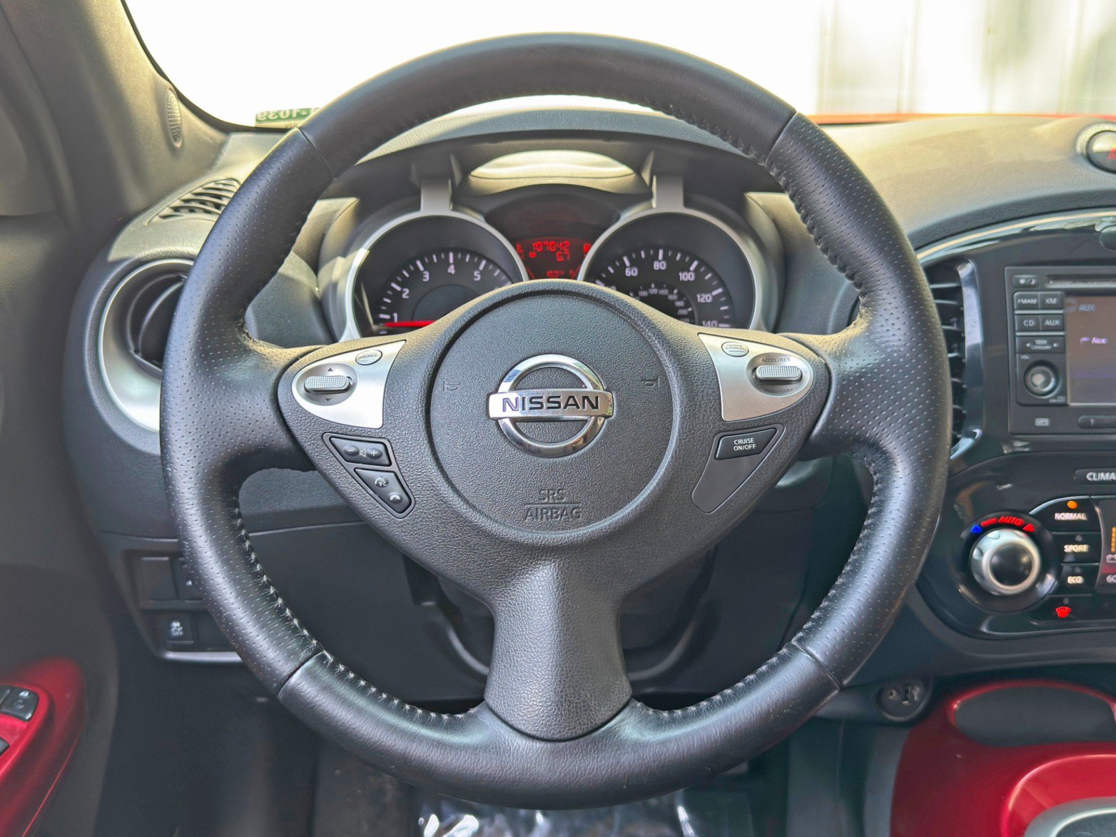 Used 2013 Nissan Juke SV w/ Sport Pkg AWD/4WD image 19