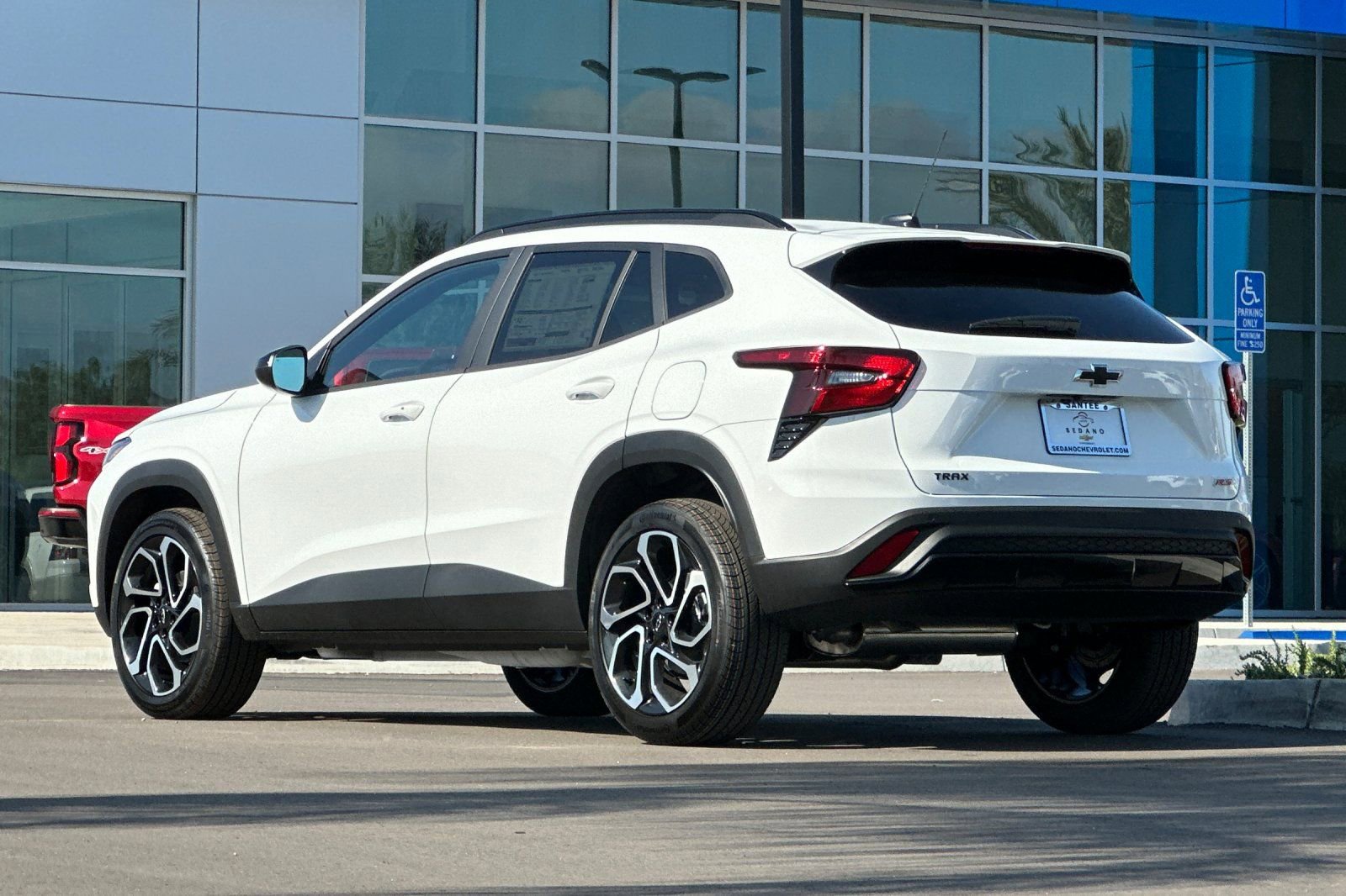 New 2026 Chevrolet Trax RS FWD image 6