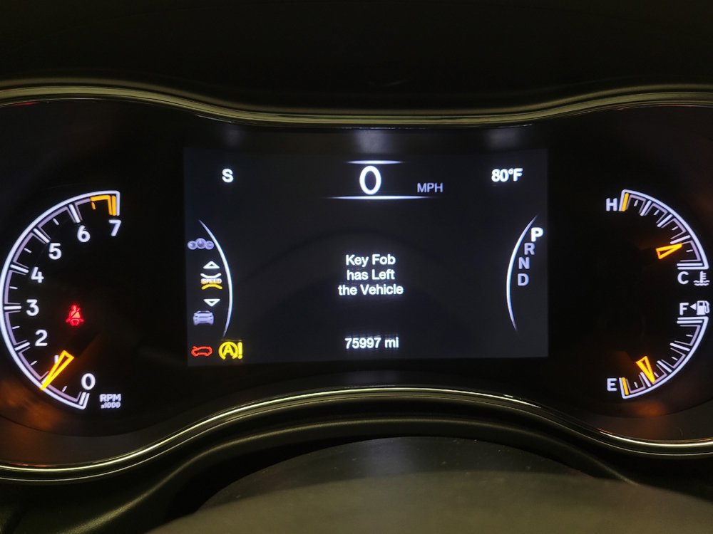 Used 2020 Jeep Grand Cherokee Laredo w/ Quick Order Package 2BN North AWD/4WD image 23