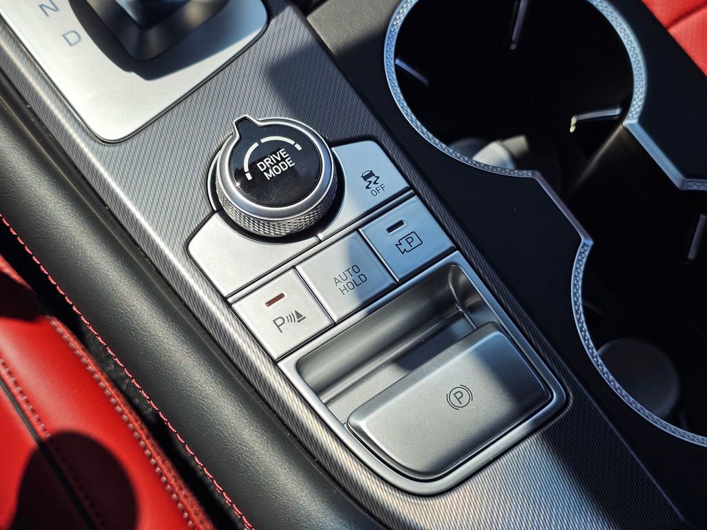 Certified 2025 Genesis G70 3.3T Advanced w/ Sport Prestige Package image 31