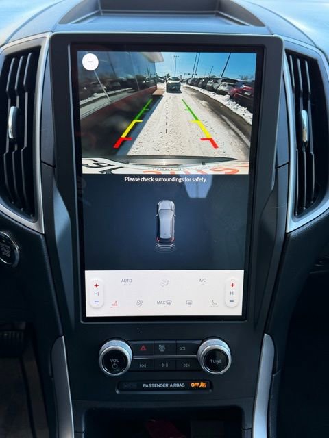 Used 2022 Ford Edge SEL image 23