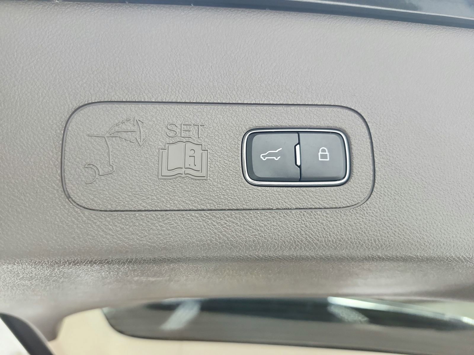 Used 2023 Lincoln Aviator Reserve w/ Elements Package Plus image 45