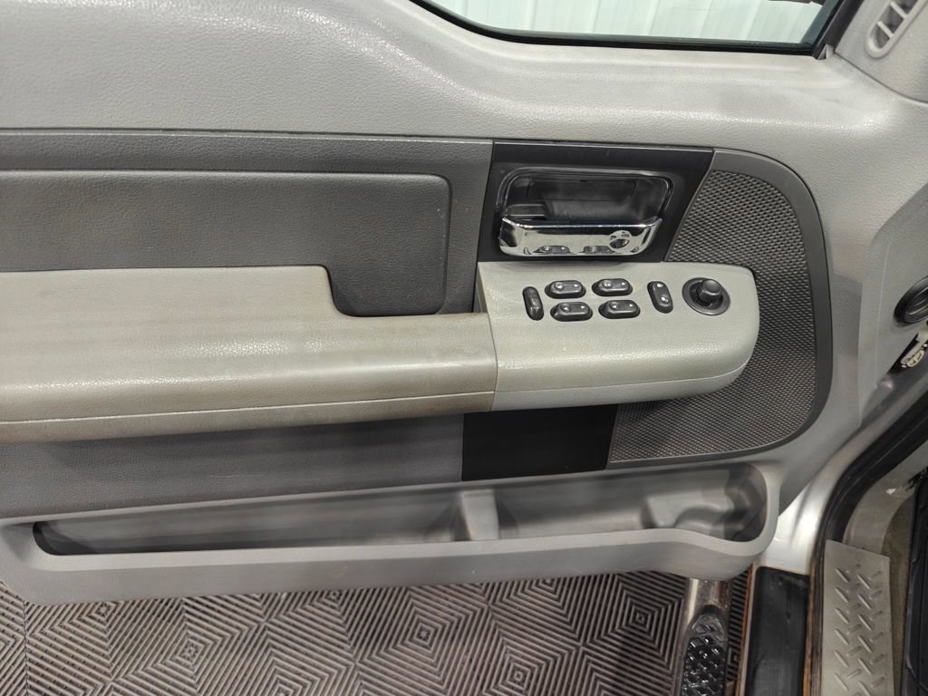 Used 2007 Ford F150 XLT AWD/4WD image 28