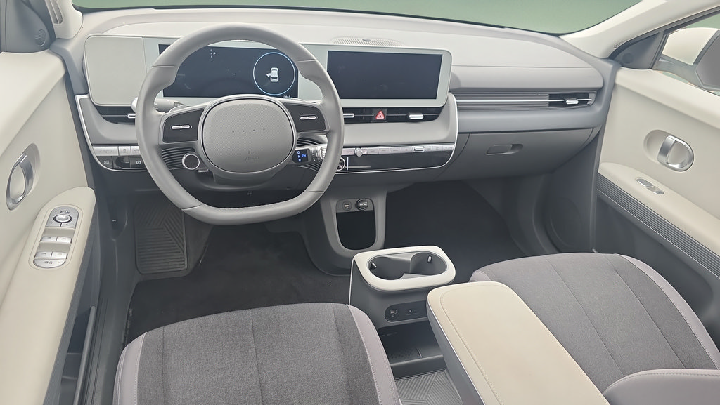 Certified 2024 Hyundai Ioniq 5 SEL AWD/4WD image 17