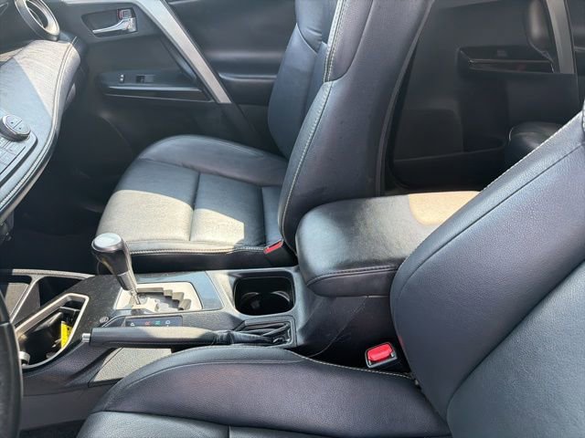 Used 2018 Toyota RAV4 Limited w/ Advanced Technology Package image 11