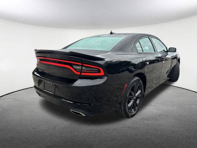 Used 2020 Dodge Charger SXT w/ Blacktop Package AWD/4WD image 13