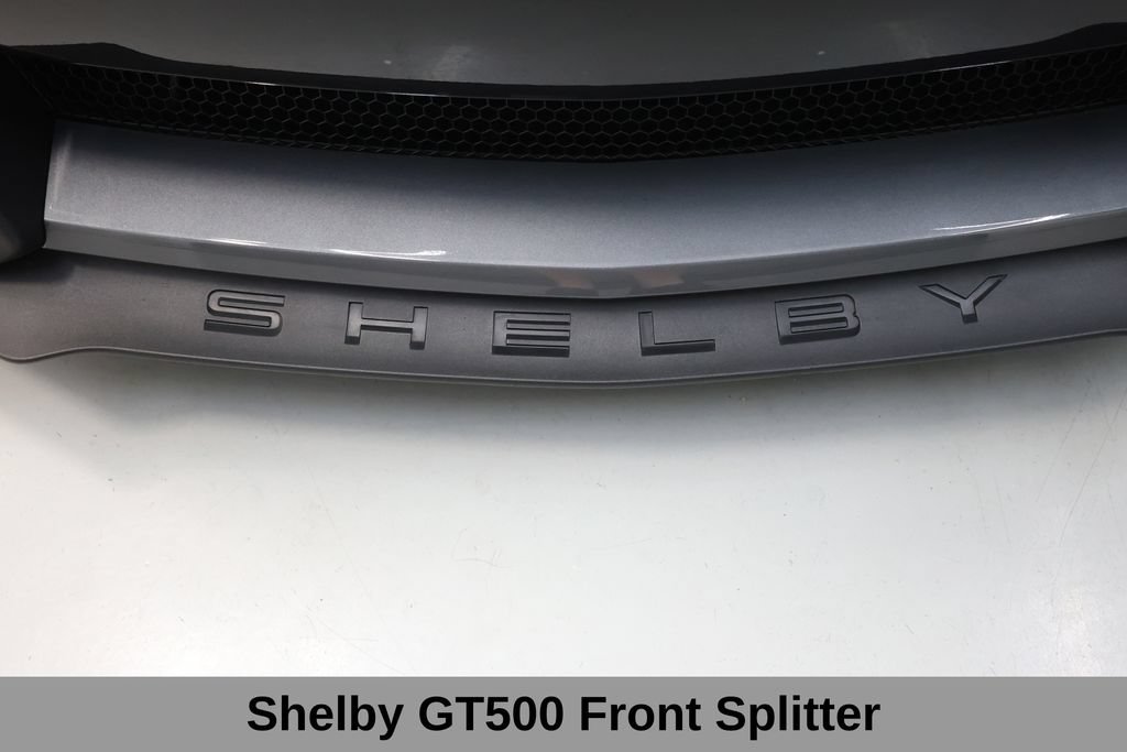 Used 2022 Ford Mustang Shelby GT500 w/ Carbon Fiber Track Pack RWD image 44