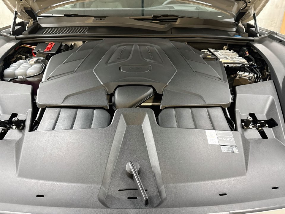 New 2026 Porsche Cayenne AWD/4WD image 32