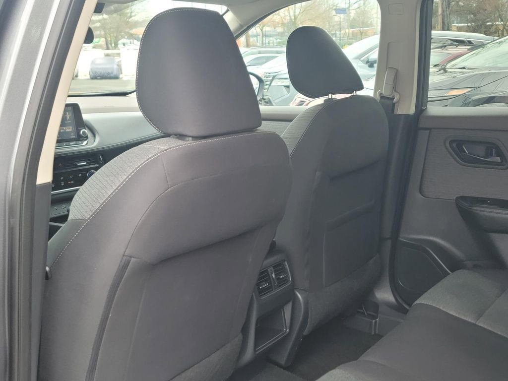 Used 2021 Nissan Rogue S AWD/4WD image 15