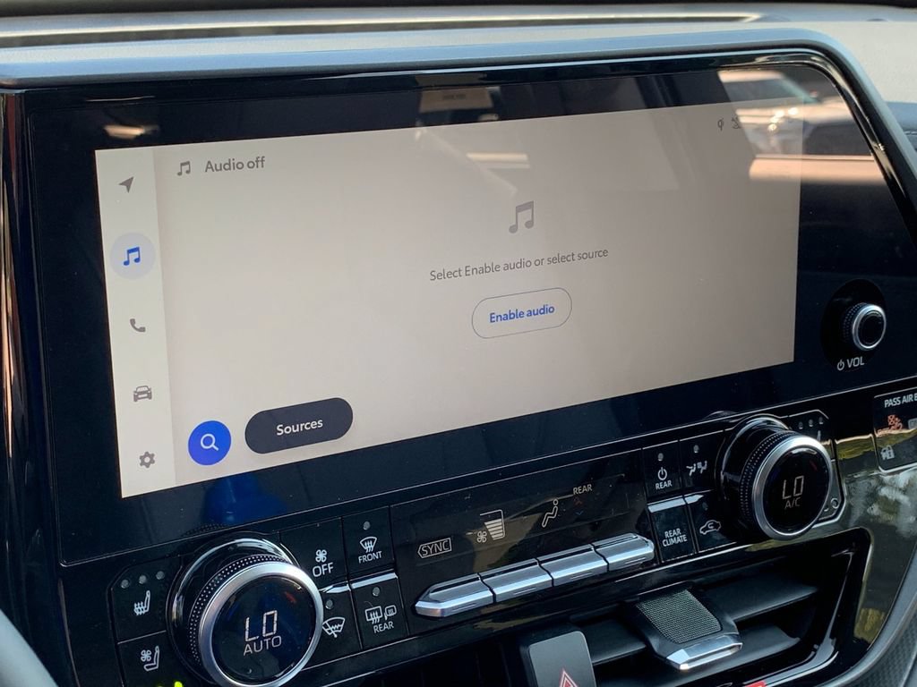 New 2026 Toyota Highlander Limited AWD/4WD image 21