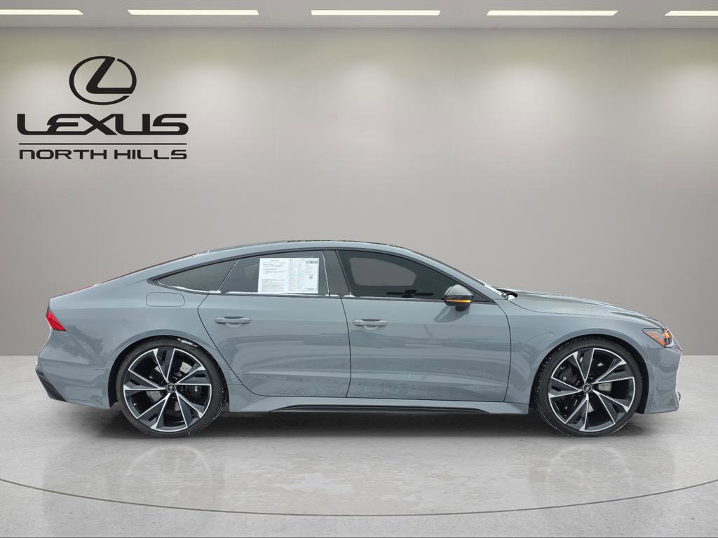 Used 2022 Audi RS 7 Sportback image 4