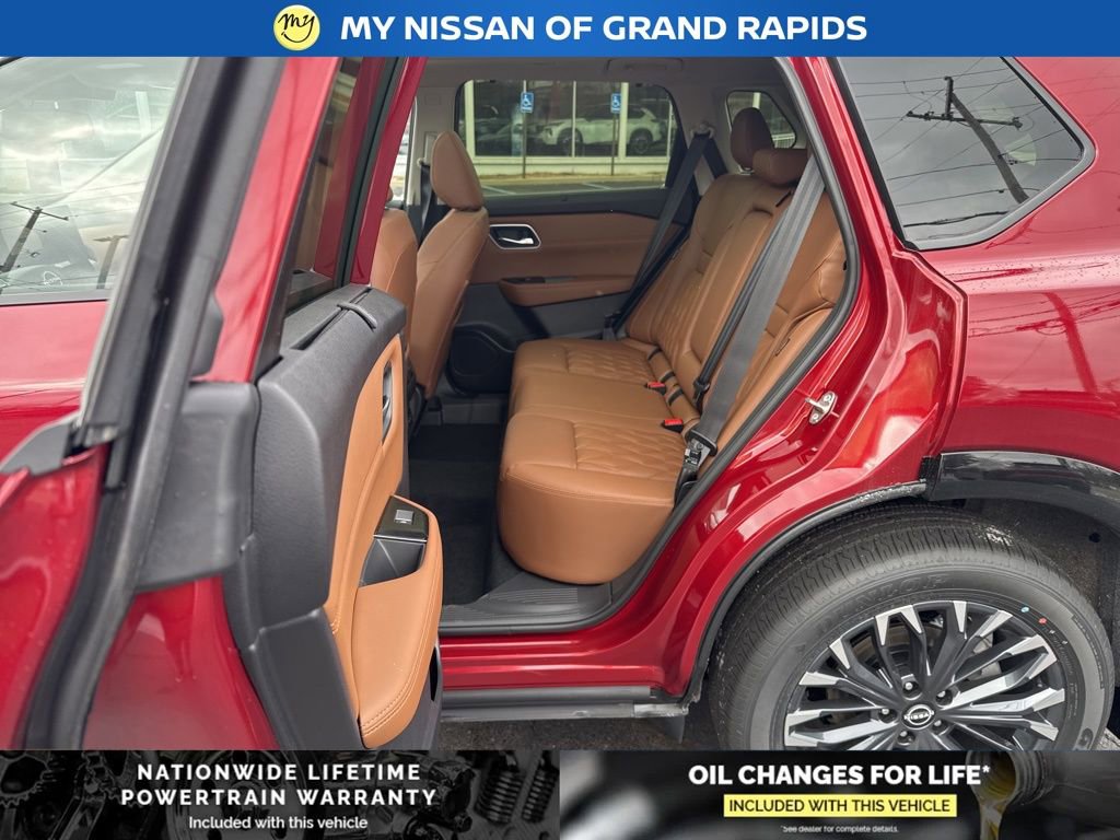 New 2026 Nissan Rogue Platinum w/ Platinum Premium Package image 11