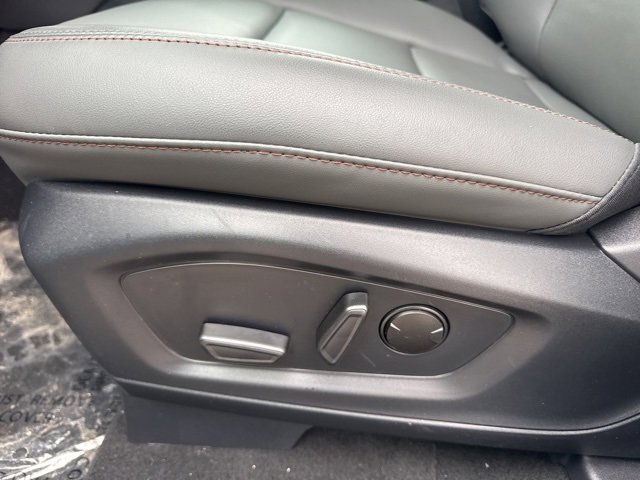 New 2026 Ford Explorer Active w/ Active Comfort Package image 23