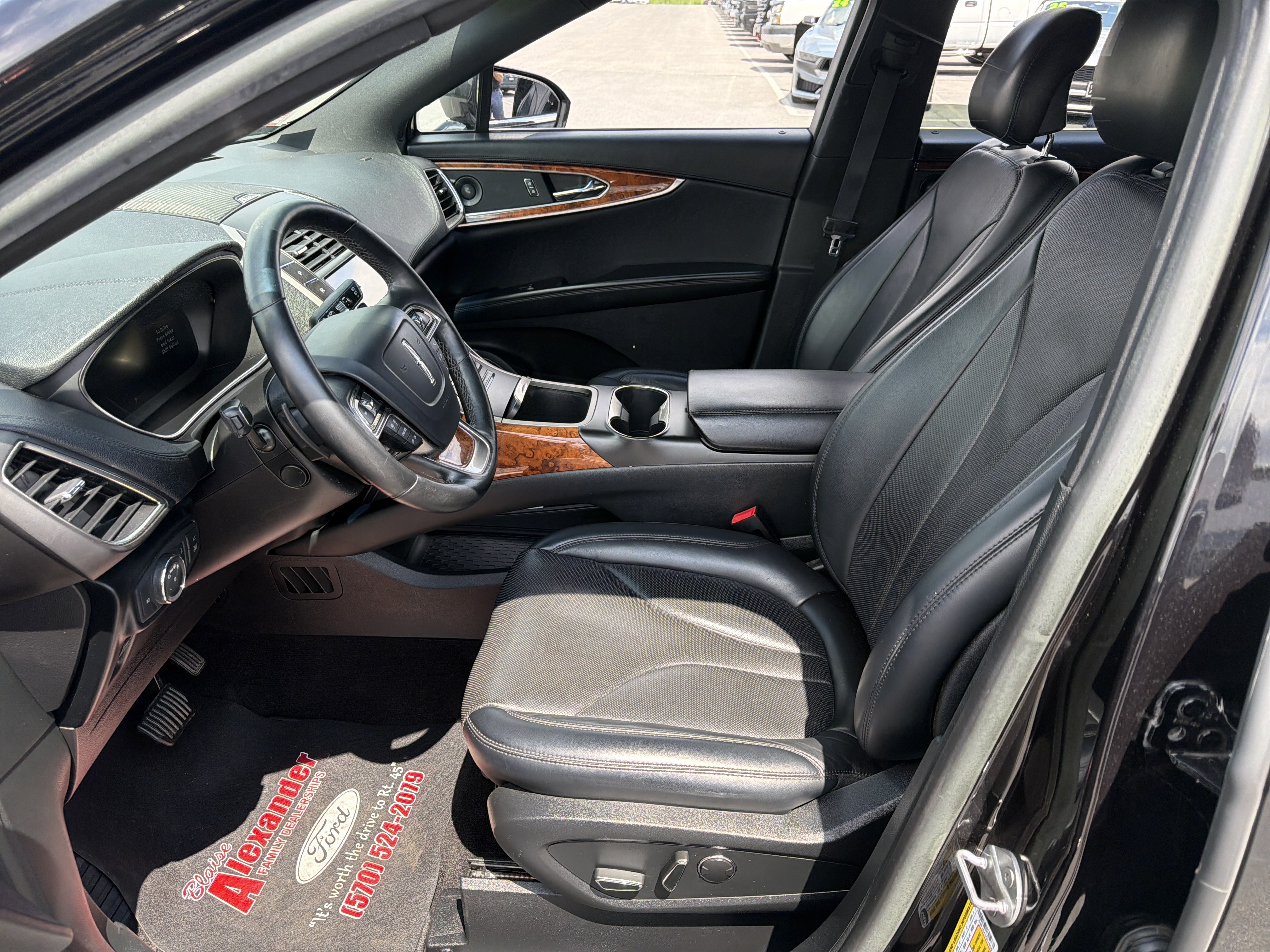 Used 2019 Lincoln Nautilus Reserve AWD/4WD image 12