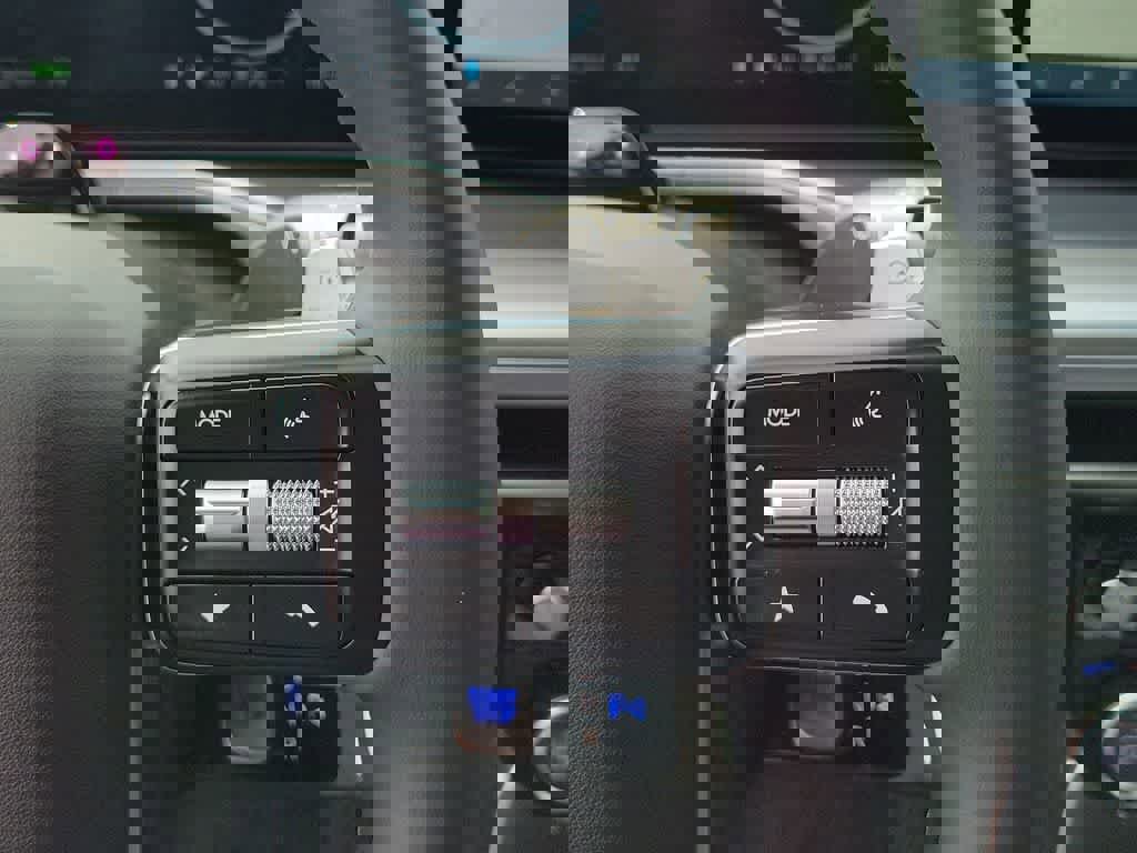 New 2026 Hyundai Ioniq 9 SE image 26