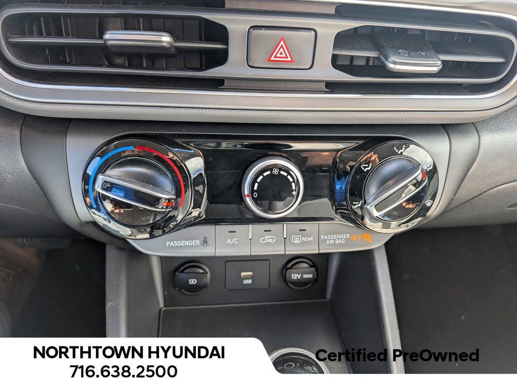 Used 2023 Hyundai Kona SEL AWD/4WD image 17