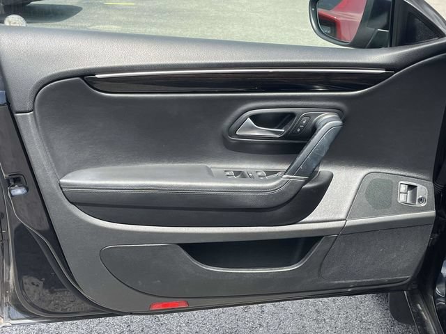 Used 2015 Volkswagen CC Executive FWD image 15