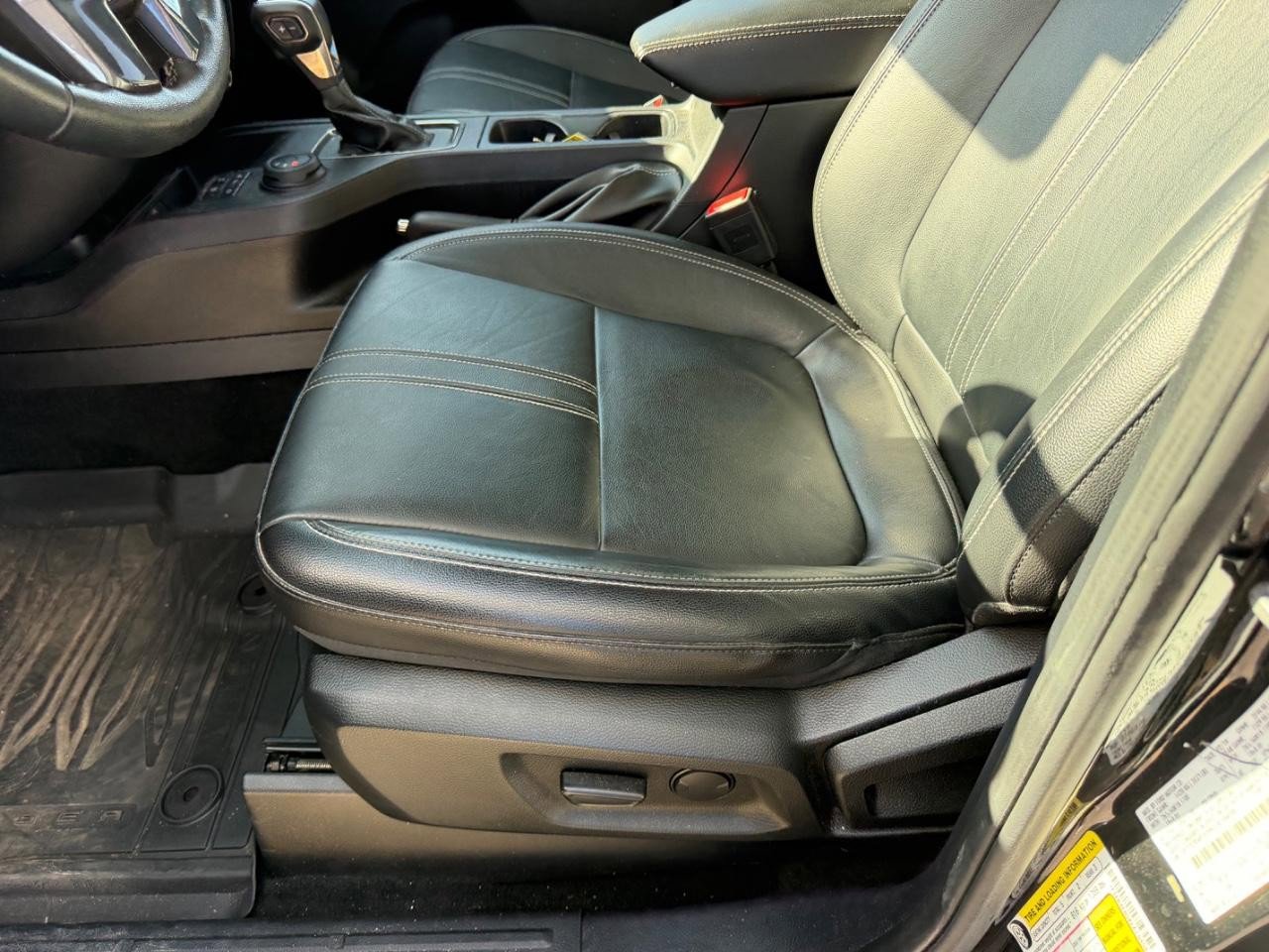 Used 2019 Ford Ranger Lariat w/ Equipment Group 501A Mid AWD/4WD image 19