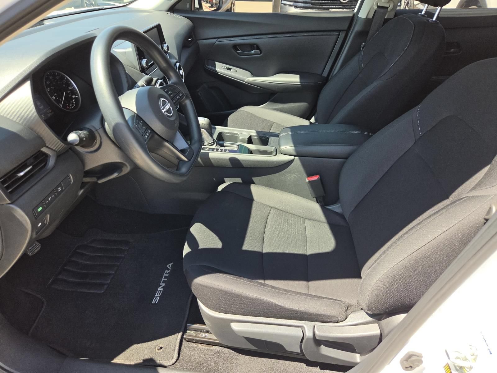 Certified 2025 Nissan Sentra S FWD image 19