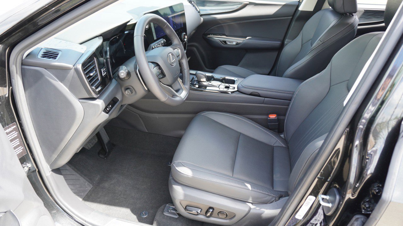 Certified 2024 Lexus NX 350 AWD w/ Vision Package image 13