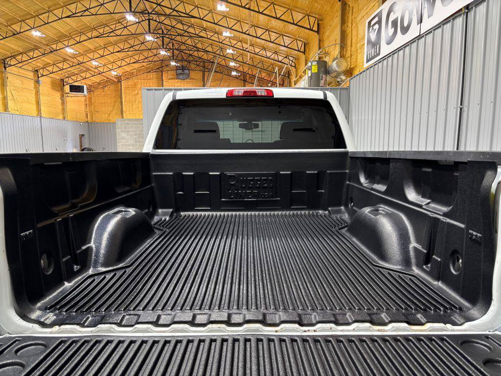 Used 2019 Chevrolet Silverado 2500 LT w/ Texas Edition AWD/4WD image 22
