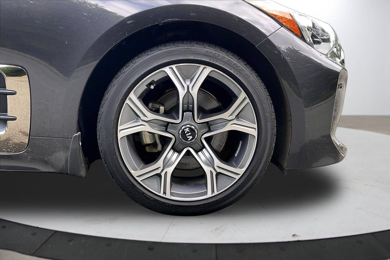 Used 2020 Kia Stinger GT-Line w/ Sun & Sound Package RWD image 35