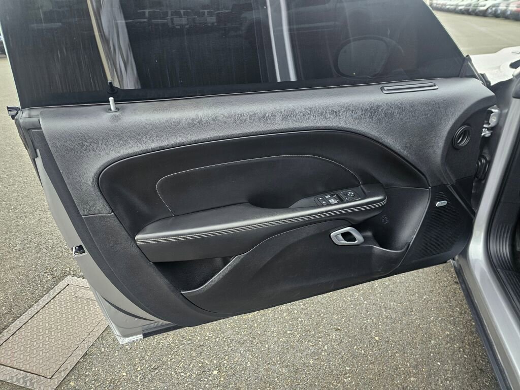 Used 2015 Dodge Challenger R/T Plus image 16