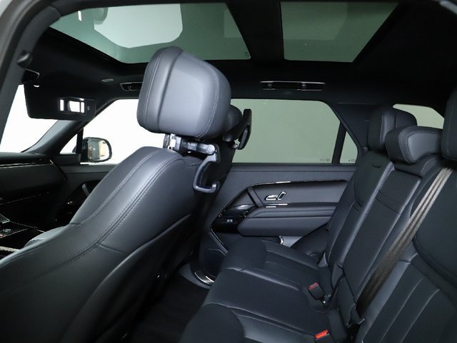 Certified 2026 Land Rover Range Rover Sport Dynamic SE AWD/4WD image 19