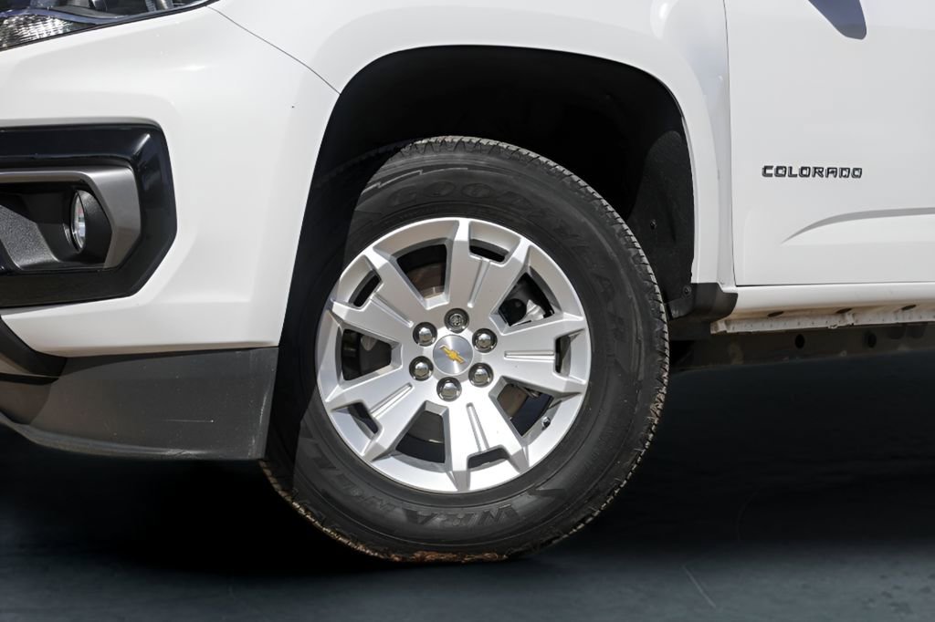 Certified 2022 Chevrolet Colorado LT w/ LT Convenience Package image 4