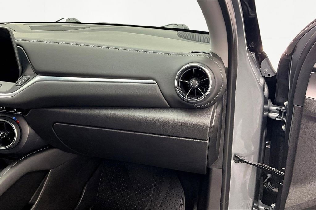 Used 2024 Chevrolet Blazer LT w/ Convenience Package image 17