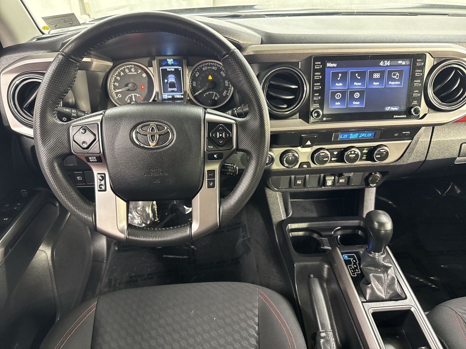 Used 2023 Toyota Tacoma SR5 AWD/4WD image 35