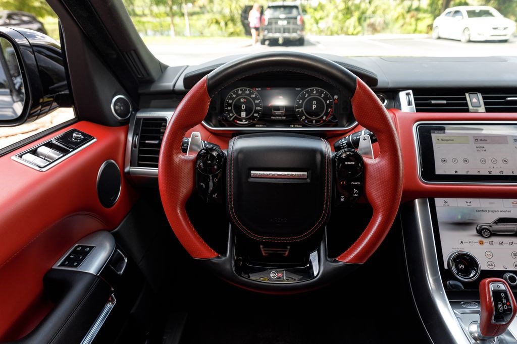 Used 2022 Land Rover Range Rover Sport SVR AWD/4WD image 18