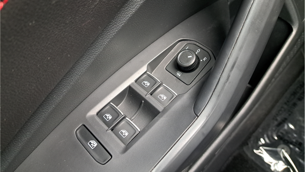 Used 2023 Volkswagen Jetta GLI Autobahn FWD image 24