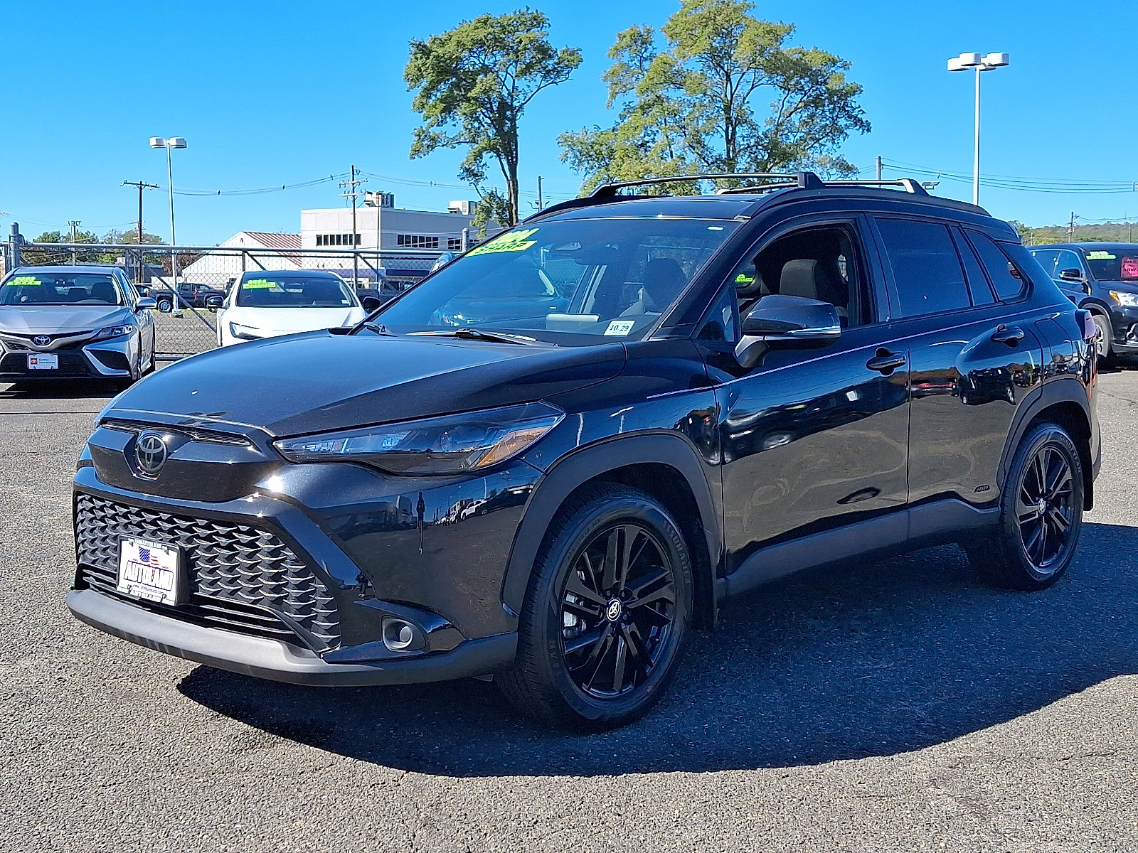 Used 2024 Toyota Corolla Cross AWD Hybrid image 3