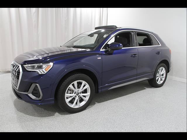 Used 2025 Audi Q3 2.0T Premium AWD/4WD image 3