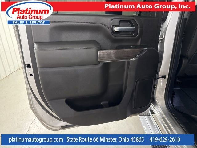 Used 2023 Chevrolet Silverado 3500 LTZ AWD/4WD image 30
