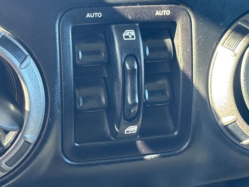 Used 2016 Jeep Wrangler Unlimited Sport w/ Quick Order Package 24S image 35