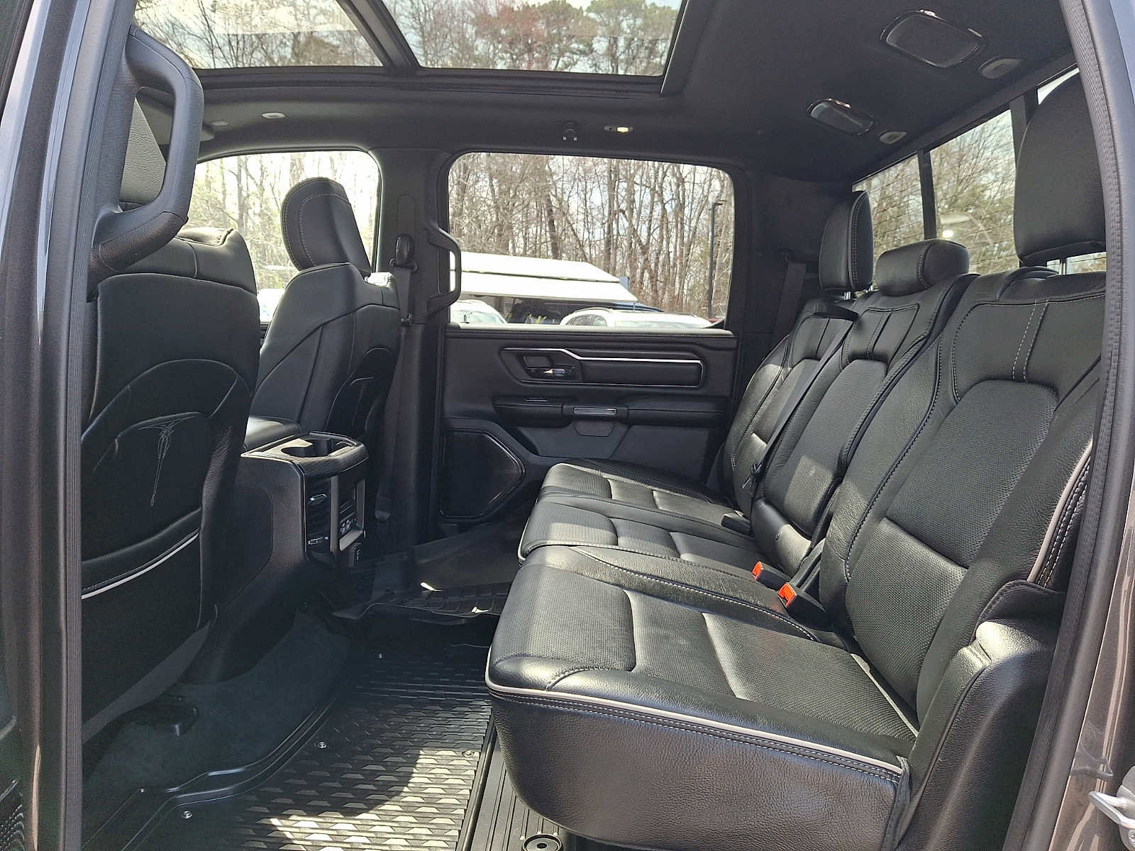 Used 2023 RAM 1500 Limited AWD/4WD image 12