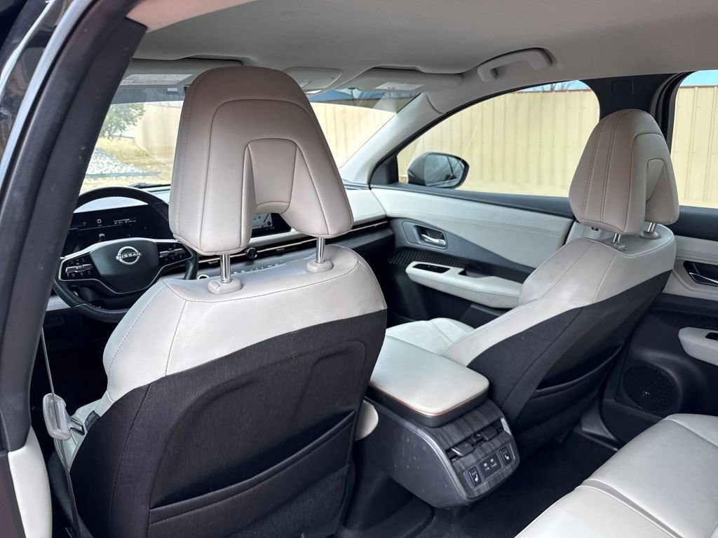 Used 2023 Nissan Ariya FWD image 20