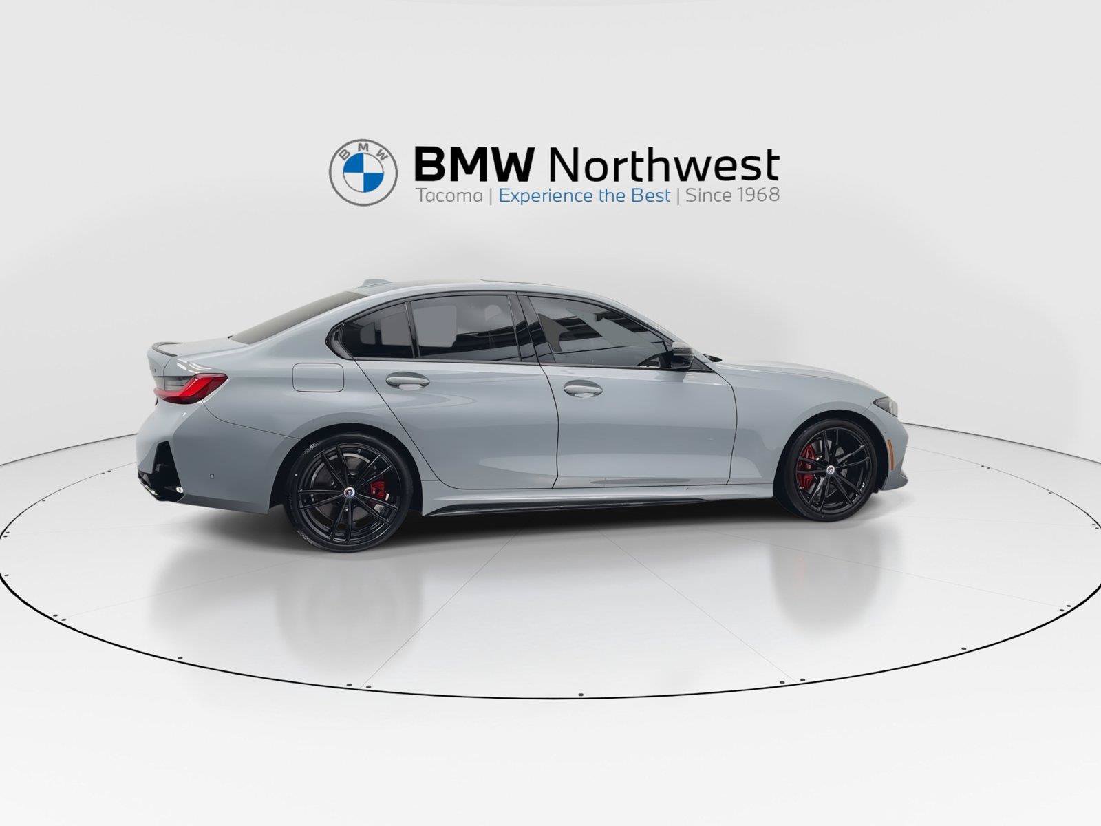 Used 2023 BMW M340i xDrive w/ Premium Package AWD/4WD image 4