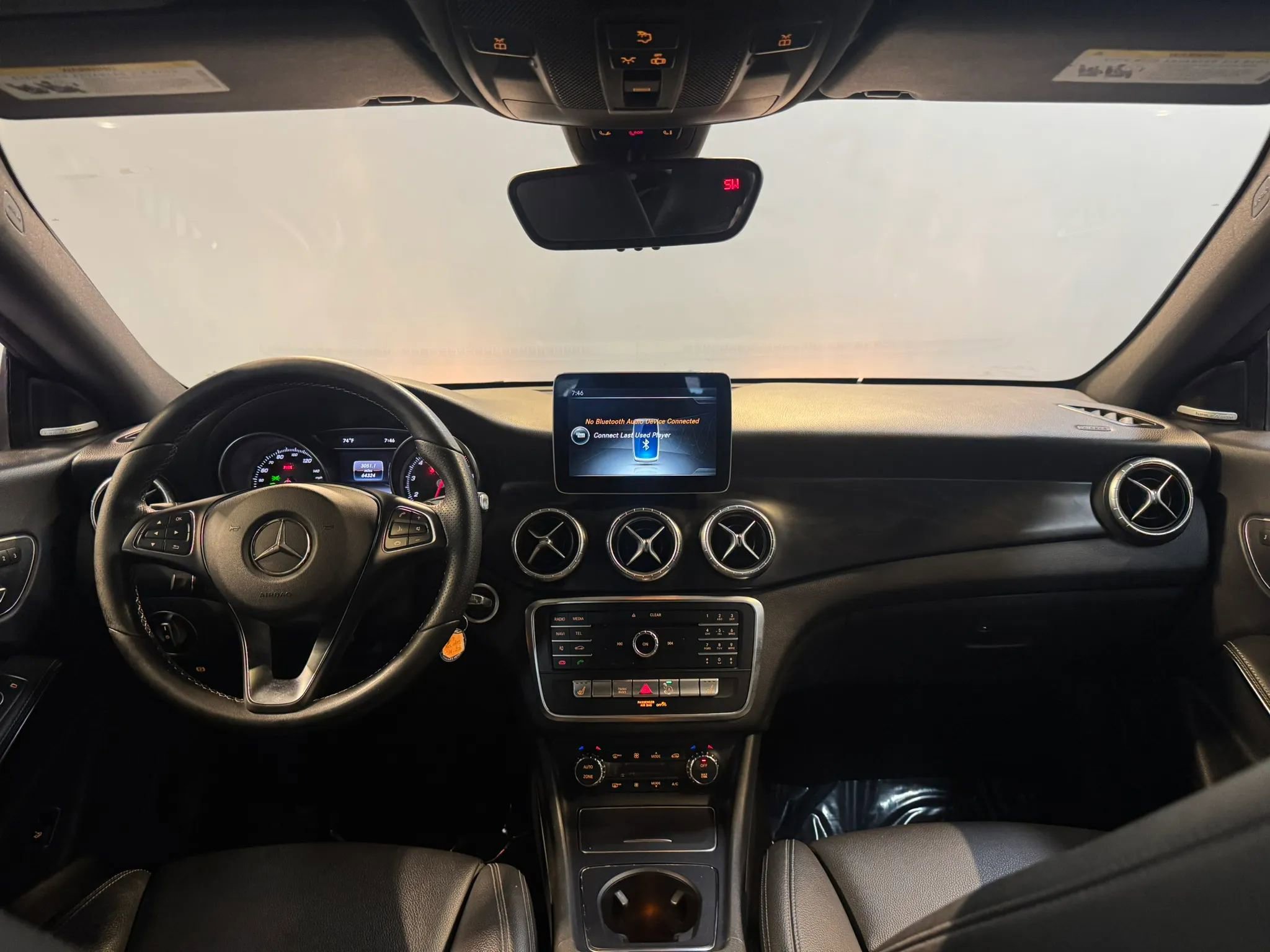 Used 2017 Mercedes-Benz CLA 250 4MATIC image 9